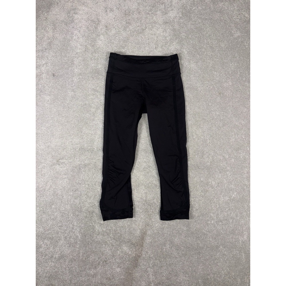 Lululemon Cropped Black Leggings‎ Low Rise Black Camo Mesh Size 2